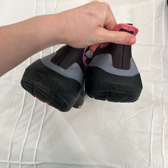 Adidas Ultraboost 21 Women’s 8 - Picture 9 of 9
